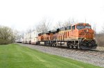 BNSF 8278 leading 264